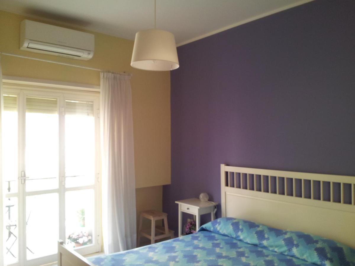 B&B Dimora Di Traiano Terracina Luaran gambar